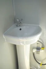 Portable Toilet With 110V Sink - Image 4